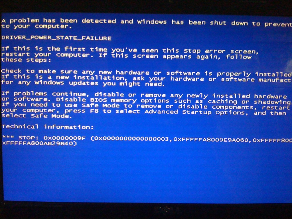 Amd синий экран. Синий экран. Синий экран Windows XP. Ошибка синий экран. Синий экран смерти Windows 7.